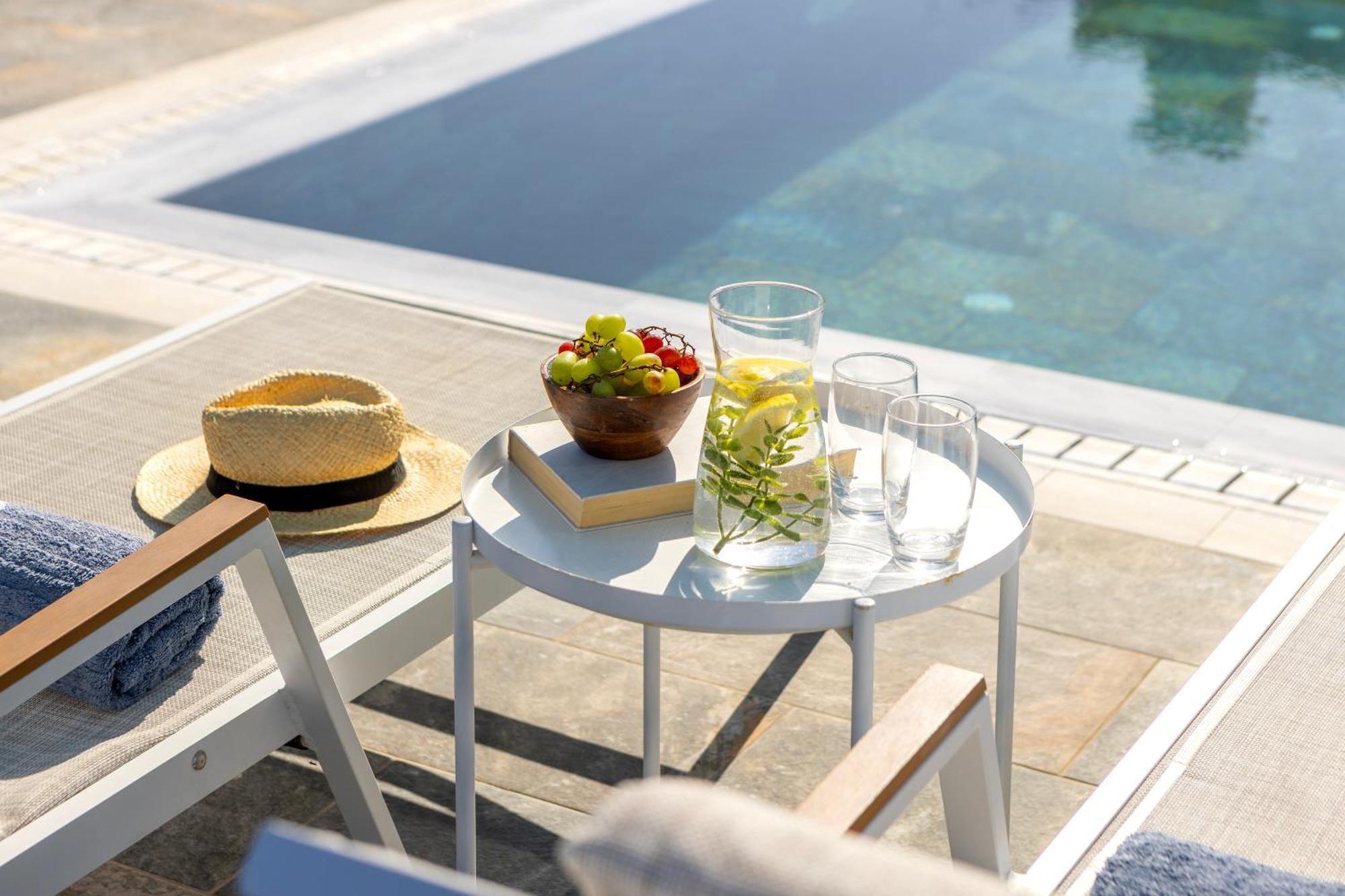 Diana Seaside Villas Pomos Exterior photo