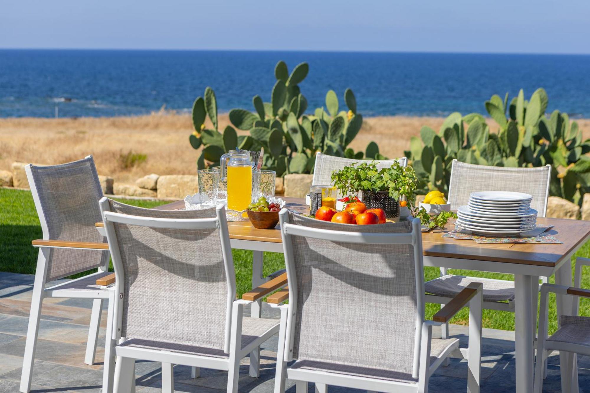 Diana Seaside Villas Pomos Exterior photo