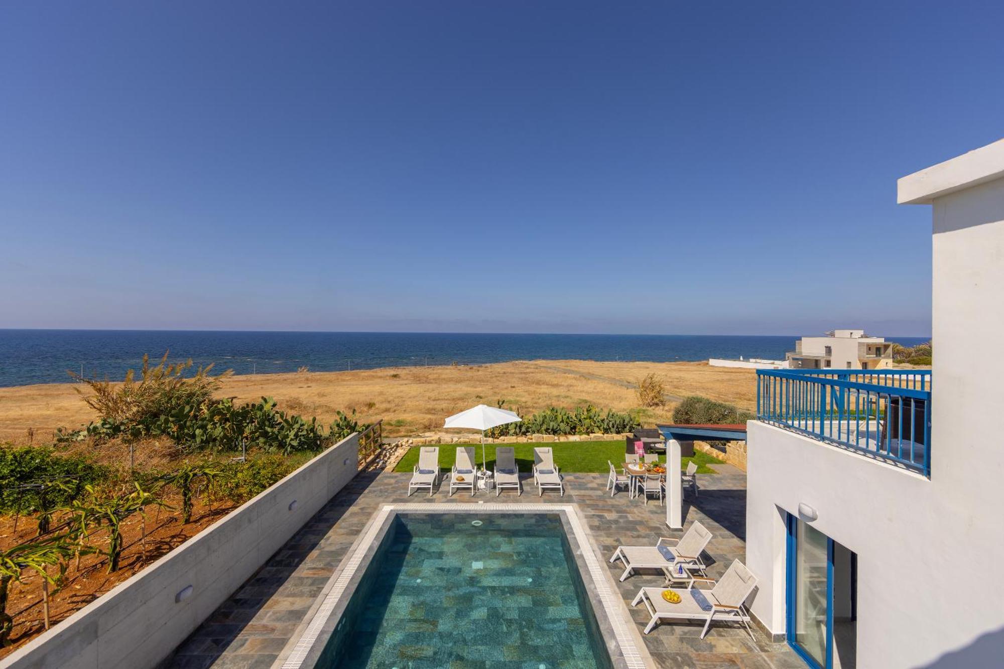 Diana Seaside Villas Pomos Exterior photo