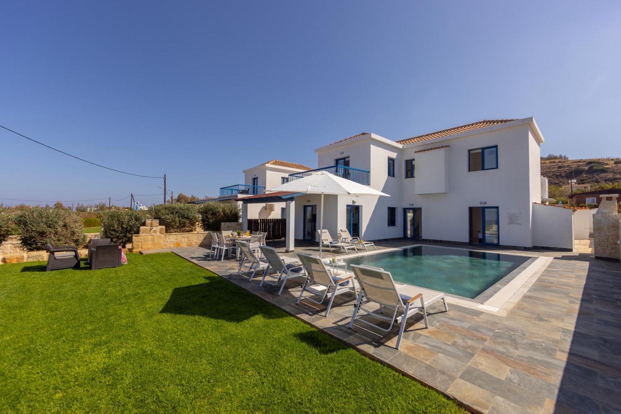 Diana Seaside Villas Pomos Exterior photo