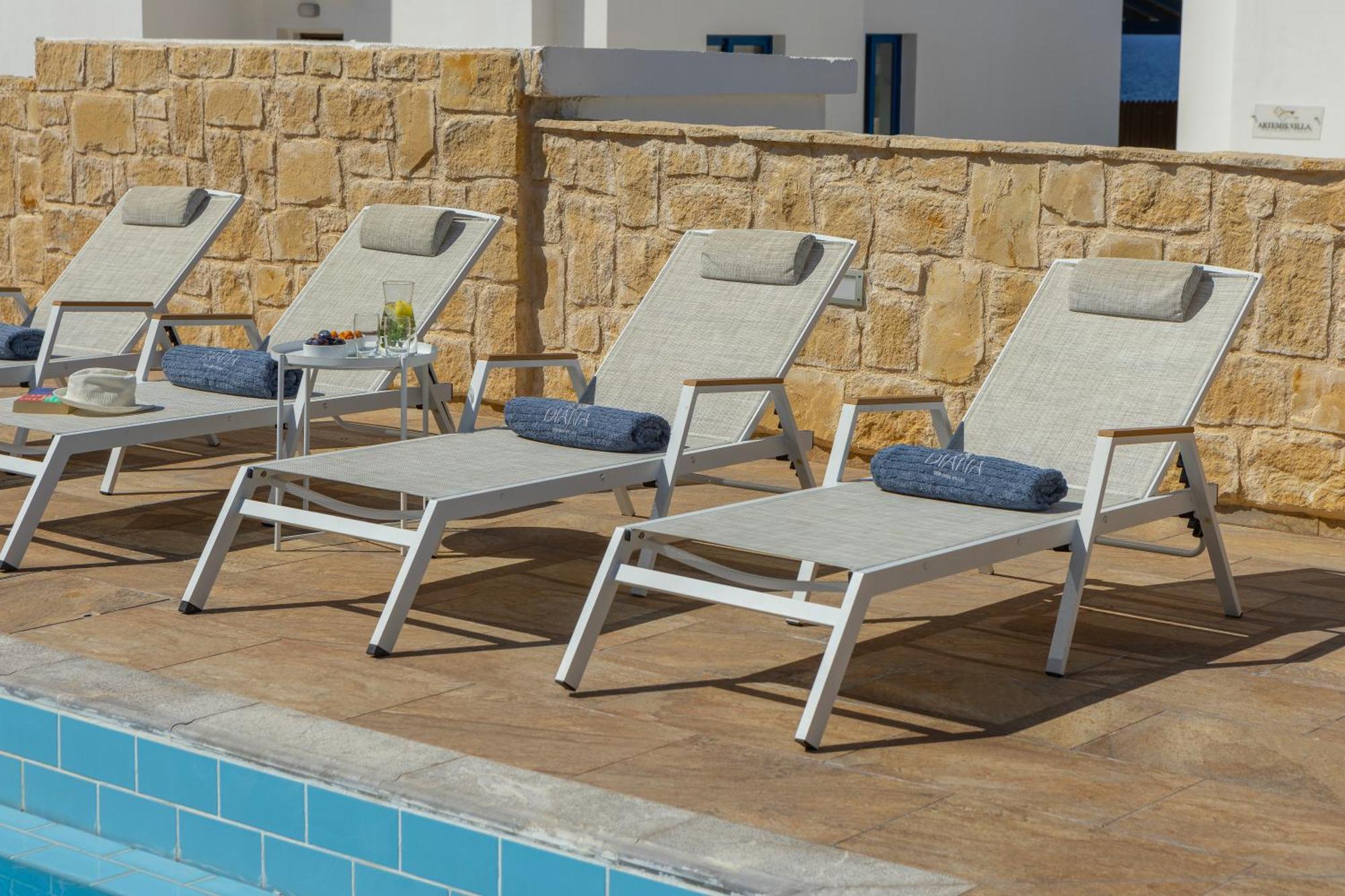 Diana Seaside Villas Pomos Exterior photo