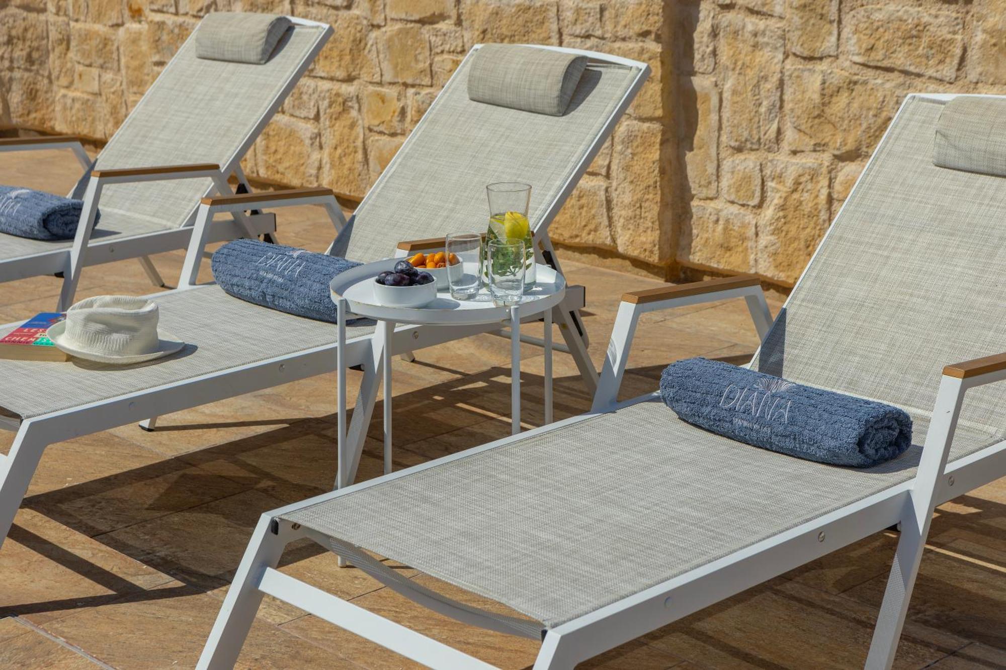 Diana Seaside Villas Pomos Exterior photo