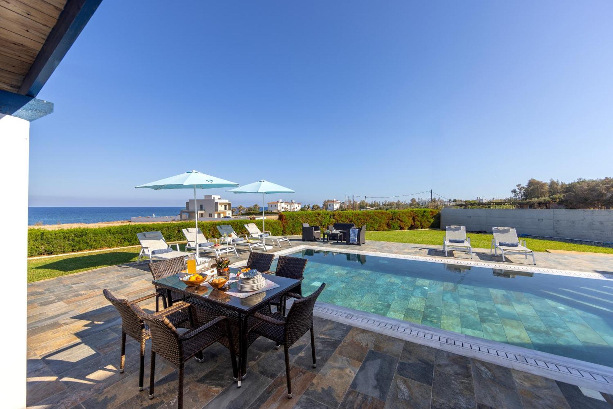 Diana Seaside Villas Pomos Exterior photo