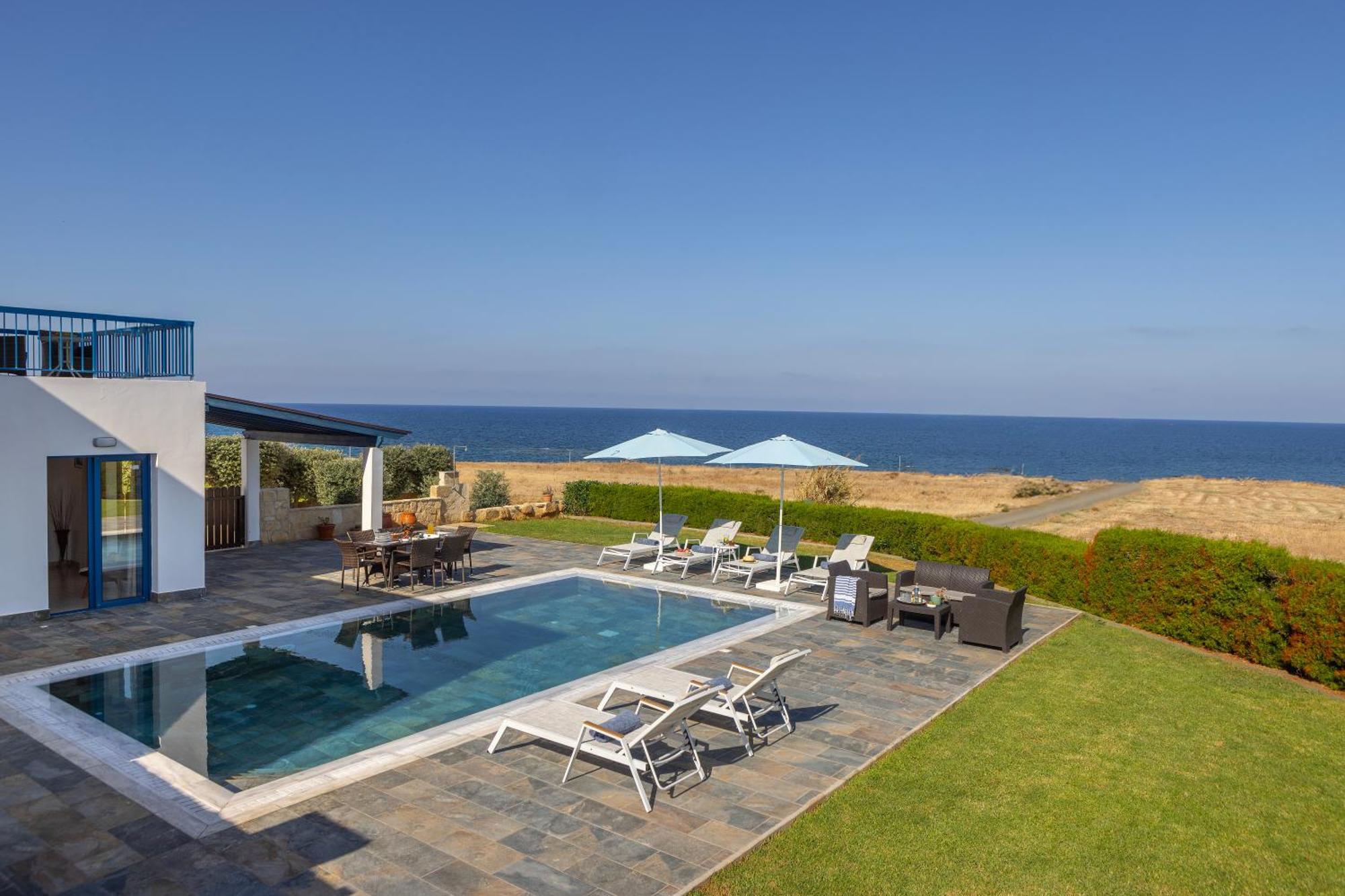 Diana Seaside Villas Pomos Exterior photo