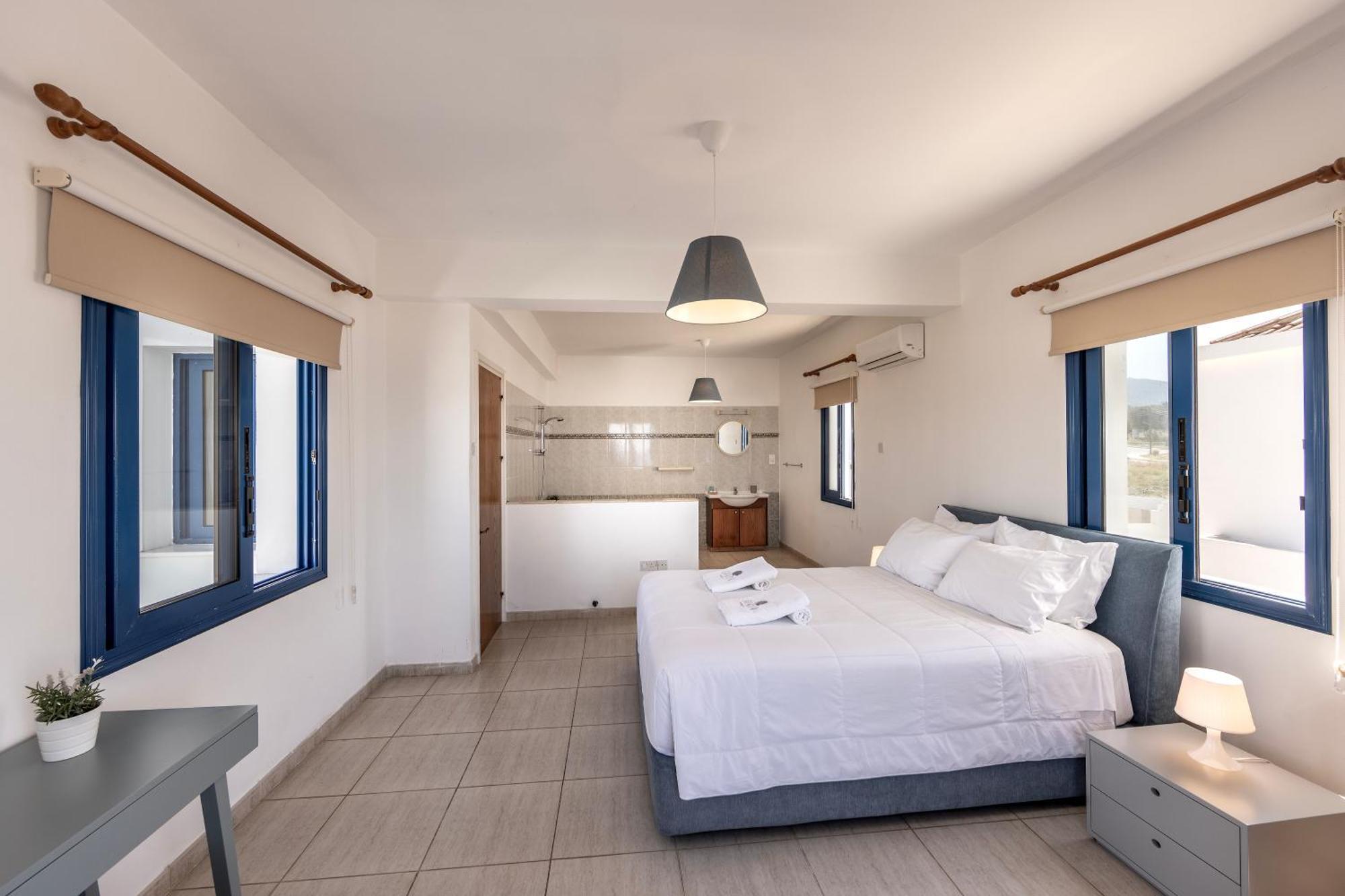 Diana Seaside Villas Pomos Exterior photo