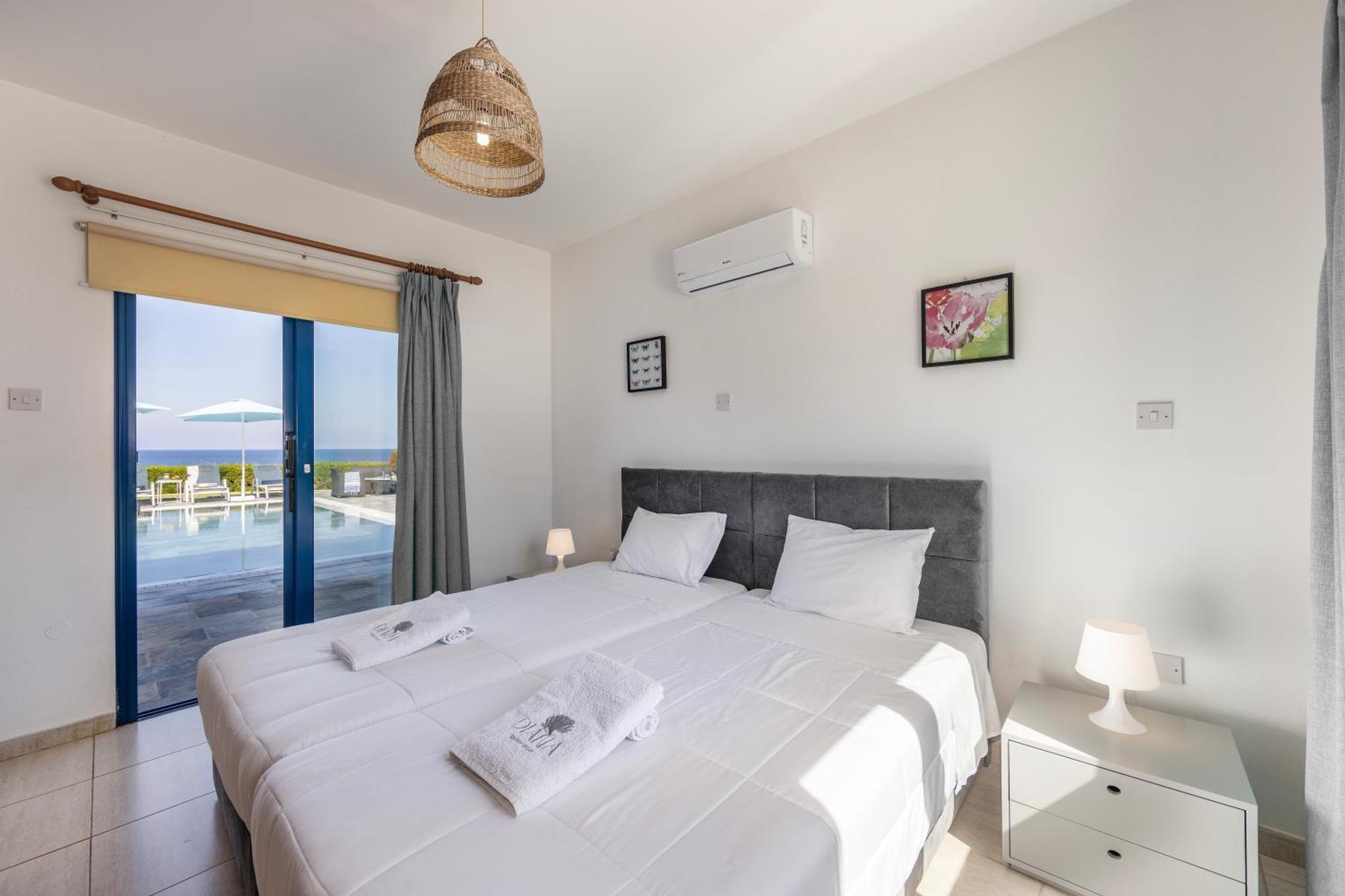 Diana Seaside Villas Pomos Exterior photo